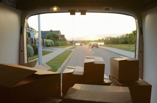 pexels-artempodrez-5025659